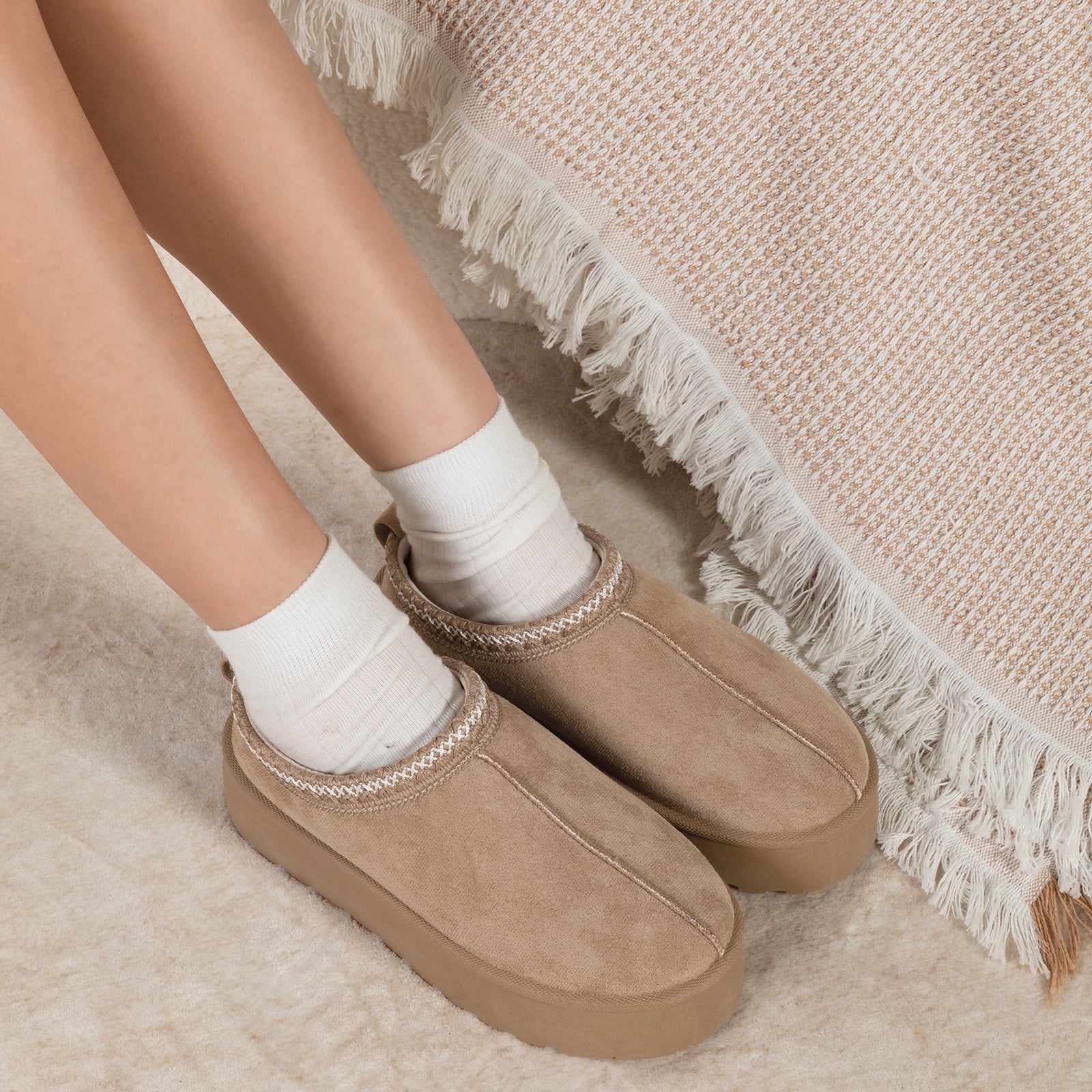 Botas de nieve mujer Weide MXGLT617 caqui con forro de gamuza y suela antideslizante de PVC