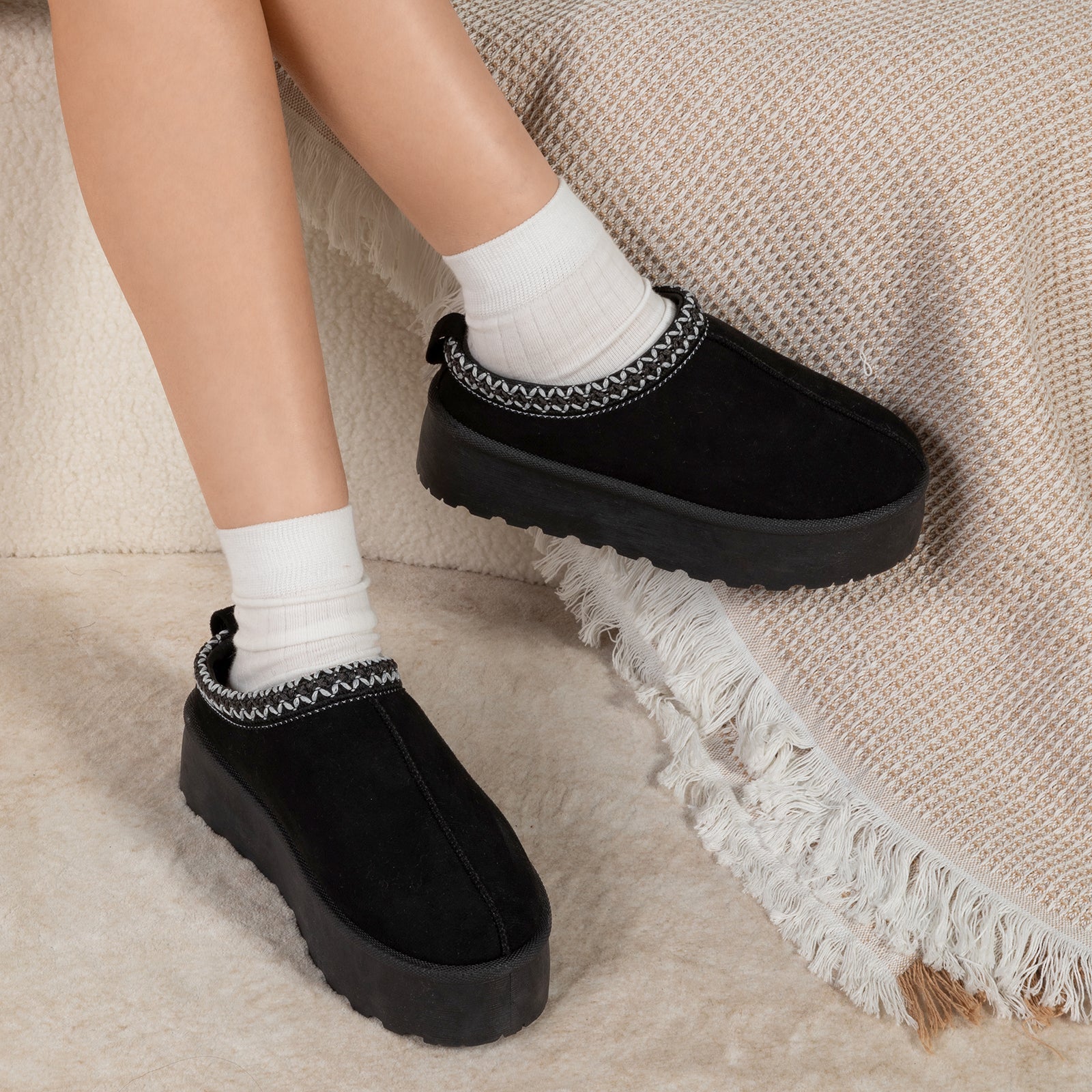 Botas de nieve mujer Weide MXGLT617 caqui y negro con forro de gamuza y suela de PVC impermeable